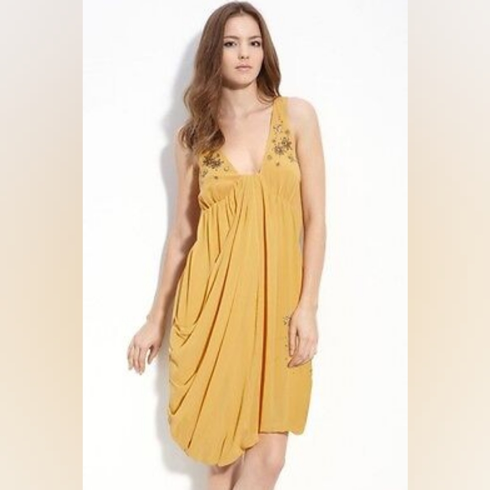 Robbi & Nikki Draped Bubble Hem Dress XS NWT